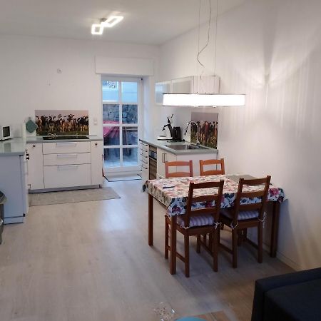 אנדרנאך Ferienwohnung Am Geysirzentrum מראה חיצוני תמונה