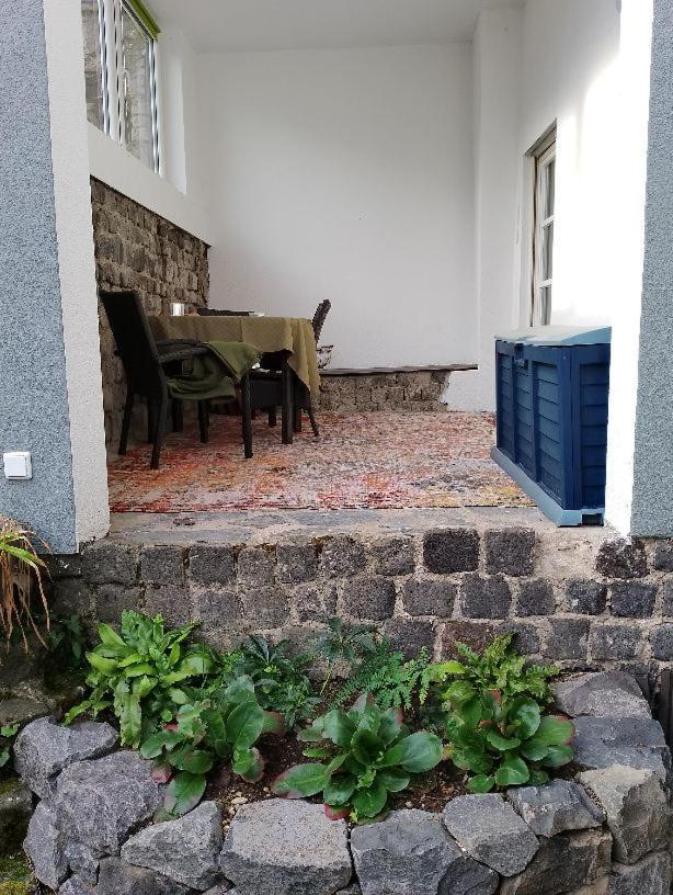 אנדרנאך Ferienwohnung Am Geysirzentrum מראה חיצוני תמונה